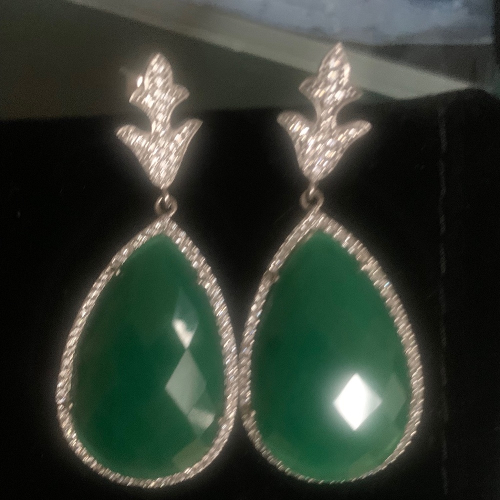 Rich emerald green and Crystal earrings